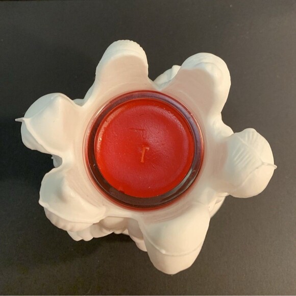 Avon Glow Of Christmas Candle Holder White Resin Caroling Children Floral Scent - Picture 6 of 14